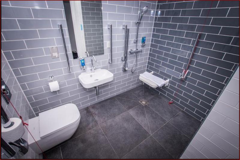 Holiday Inn Express - Bicester By Ihg Bagian luar foto